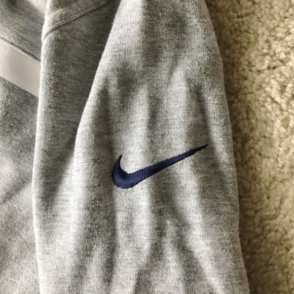 NFL LA Rams Hoodie - Picture 4 of 4